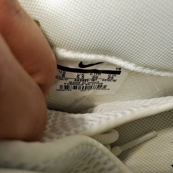 Nike Air Foamposite One 'Summit White' - Picture 5 of 11